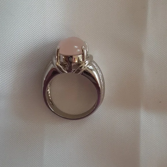 Silver-toned Rose Quartz - Picture 2 of 2